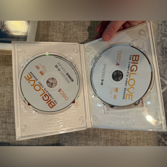 Big Love DVD - Picture 4 of 7